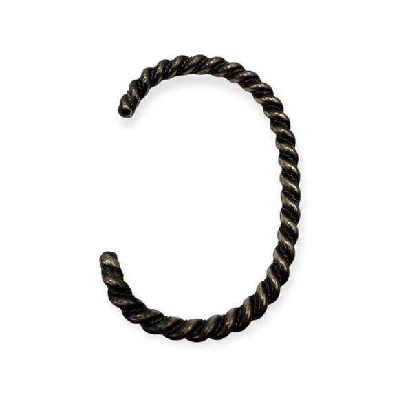 Vintage cuff bracelet - Picture 4 of 6